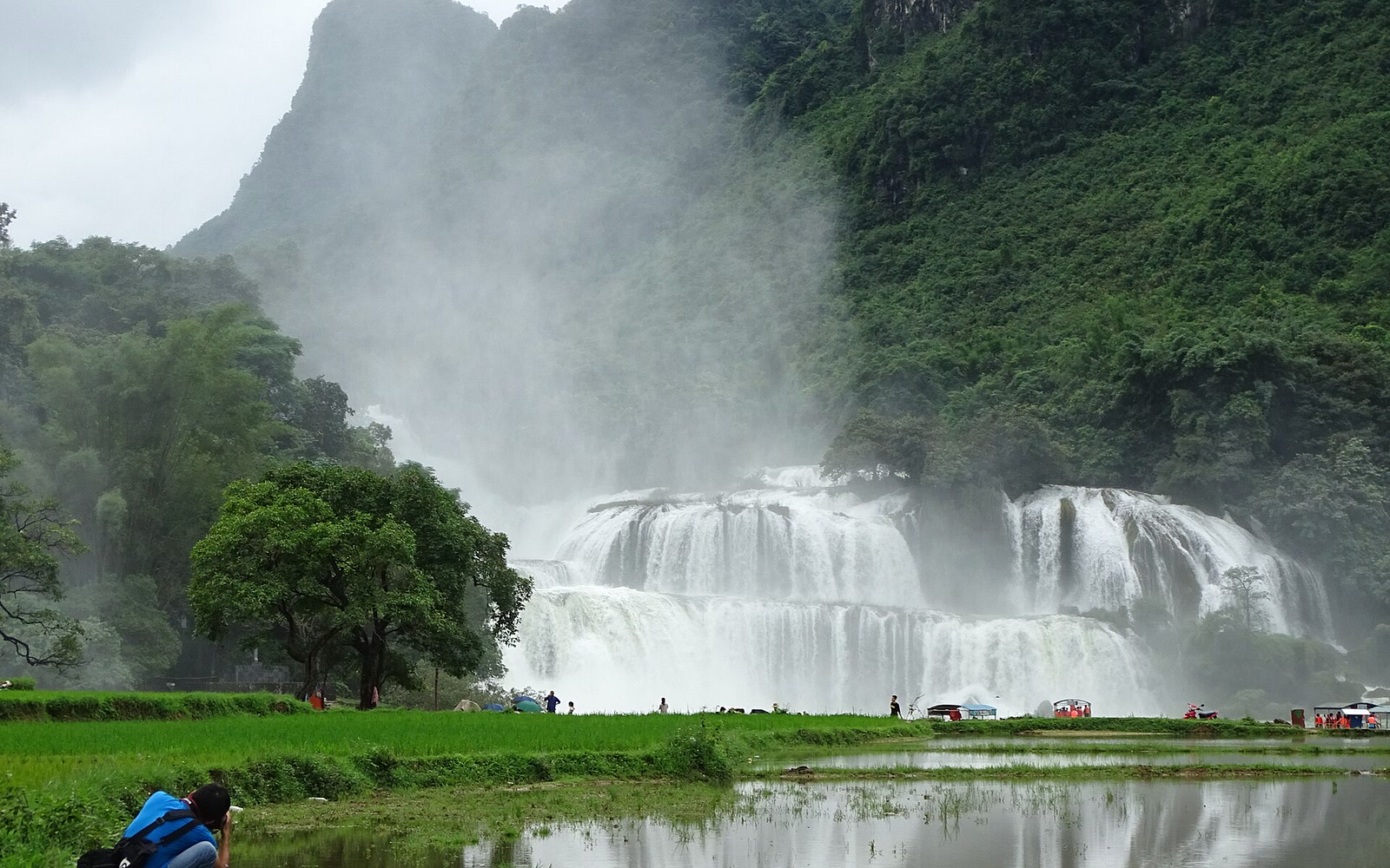 Cao Bang — Waterfalls & Untouched Geoparks