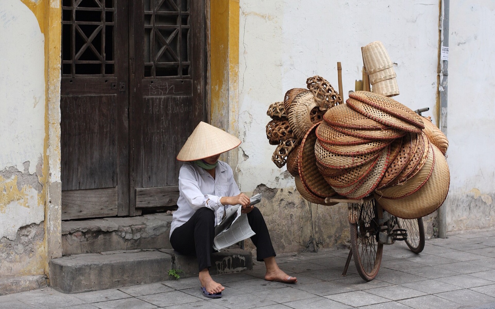 Hanoi Old Quarter Cyclo & Artisan Streets
